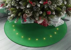 Koberec MagicHome Vianoce, zelen, s hviezdikami, 22 LED, tepl biela, 2xAA, 90 cm