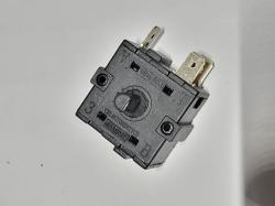 Vyp�na� pre olejov� radi�tor SH-18, diel 1